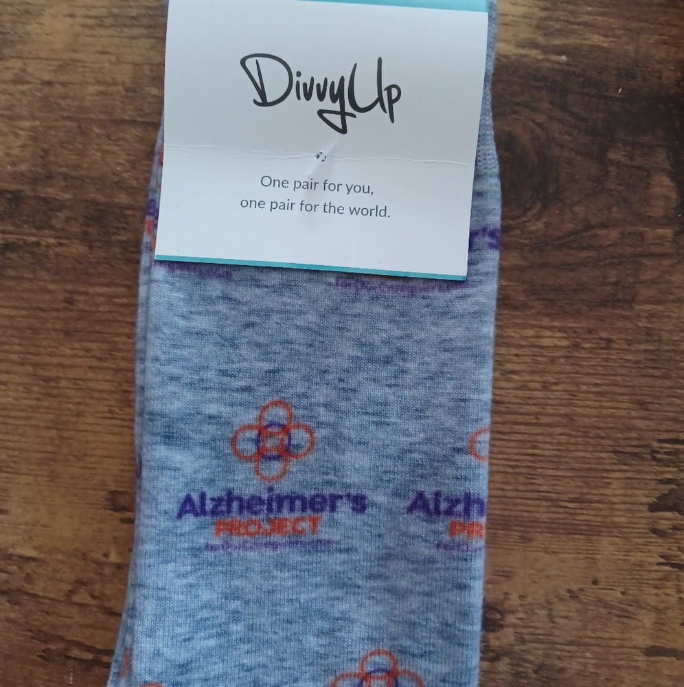 Divvy up Alzheimer's Project socks